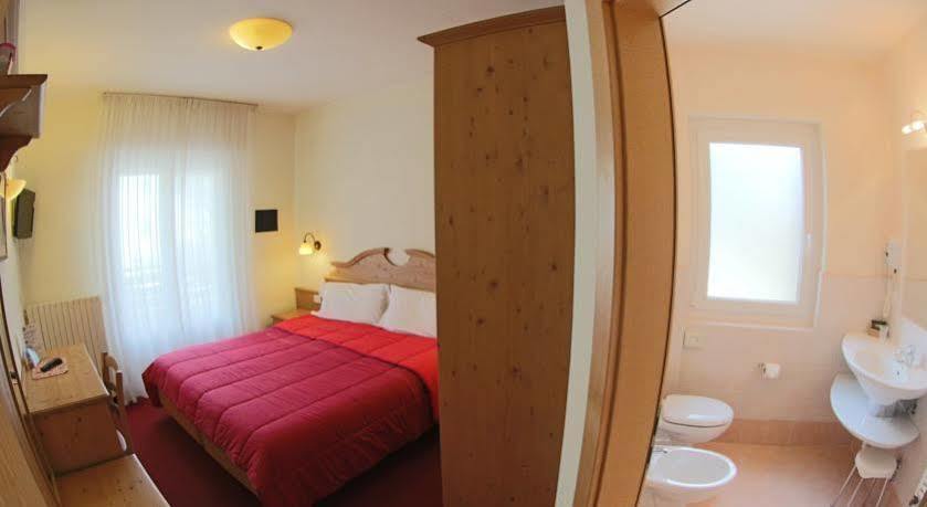 Hotel Liz Predazzo Buitenkant foto